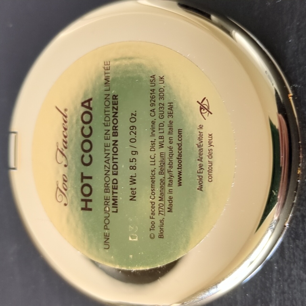 Too Faced bronzer - Picture 3 of 3